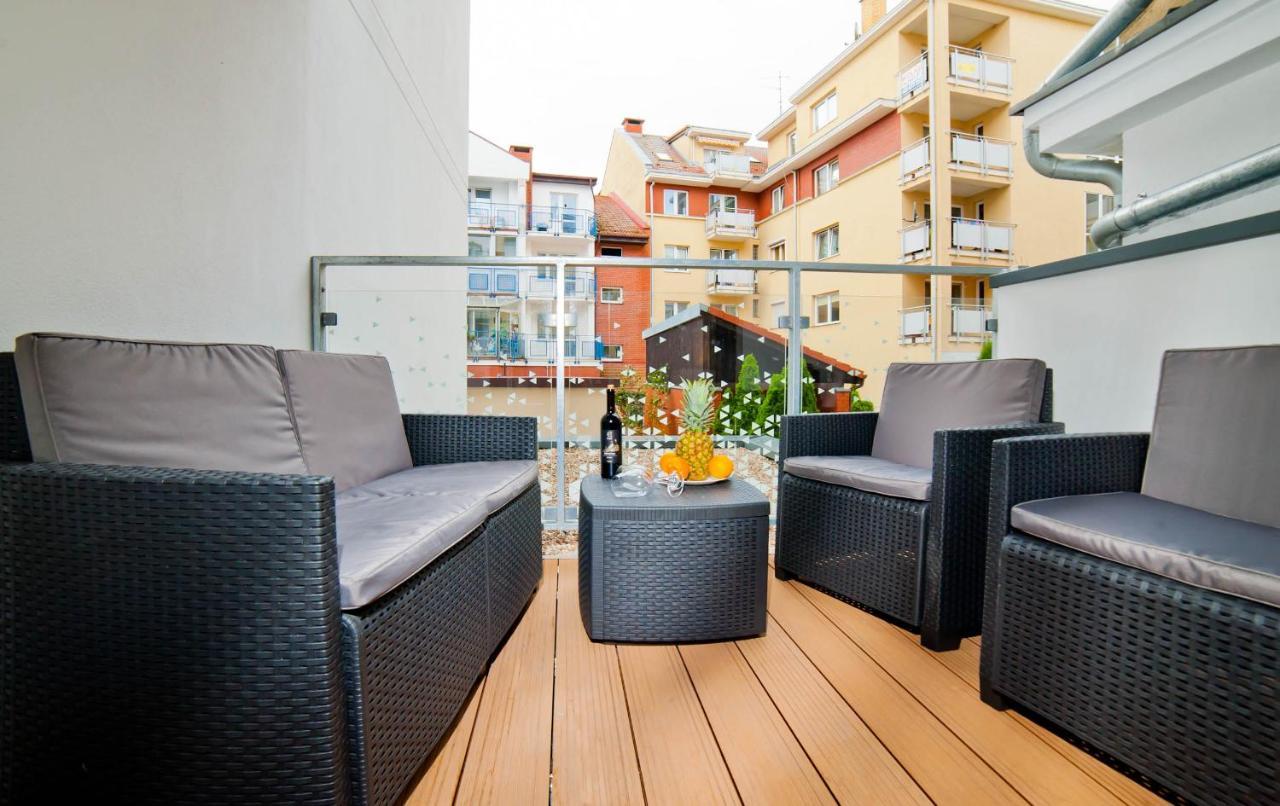 Porty B103 Nadmorskie Tarasy Pool Sauna Parking Kołobrzeg Esterno foto